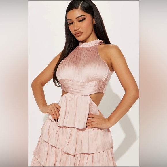 Women’s Fashion size‎ M, mock neck, ruffle layered maxi dress, in blush. - Picture 2 of 6